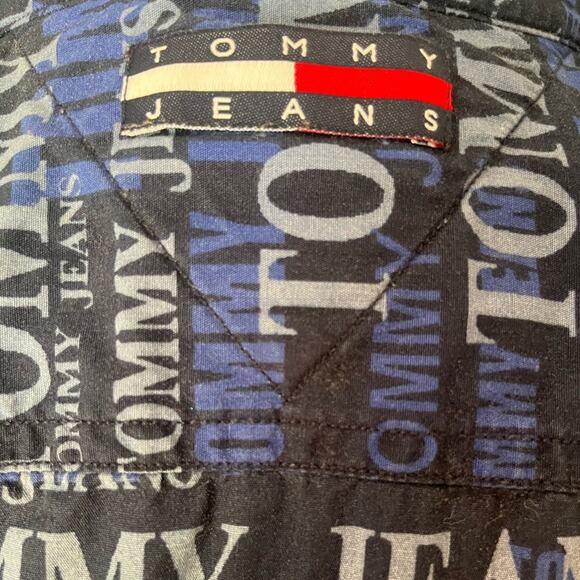 Vtg Y2K 90s Tommy Hilfiger Spellout Printed Relaxed Fit Button Front Shirt M - Picture 4 of 5